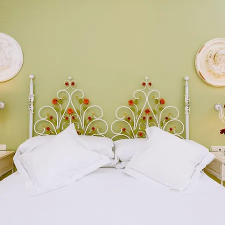 Hotel Basic Dona Manuela 2*