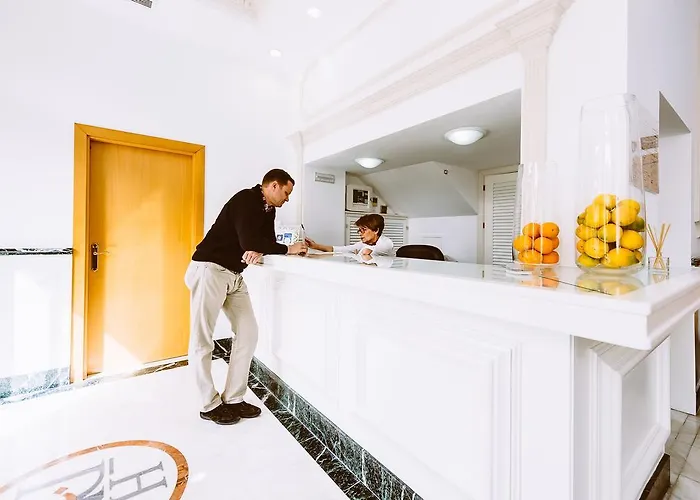 Basic Dona Manuela 2*