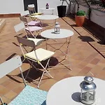 Basic Dona Manuela Hotel