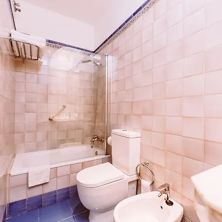 Basic Doña Manuela 2*